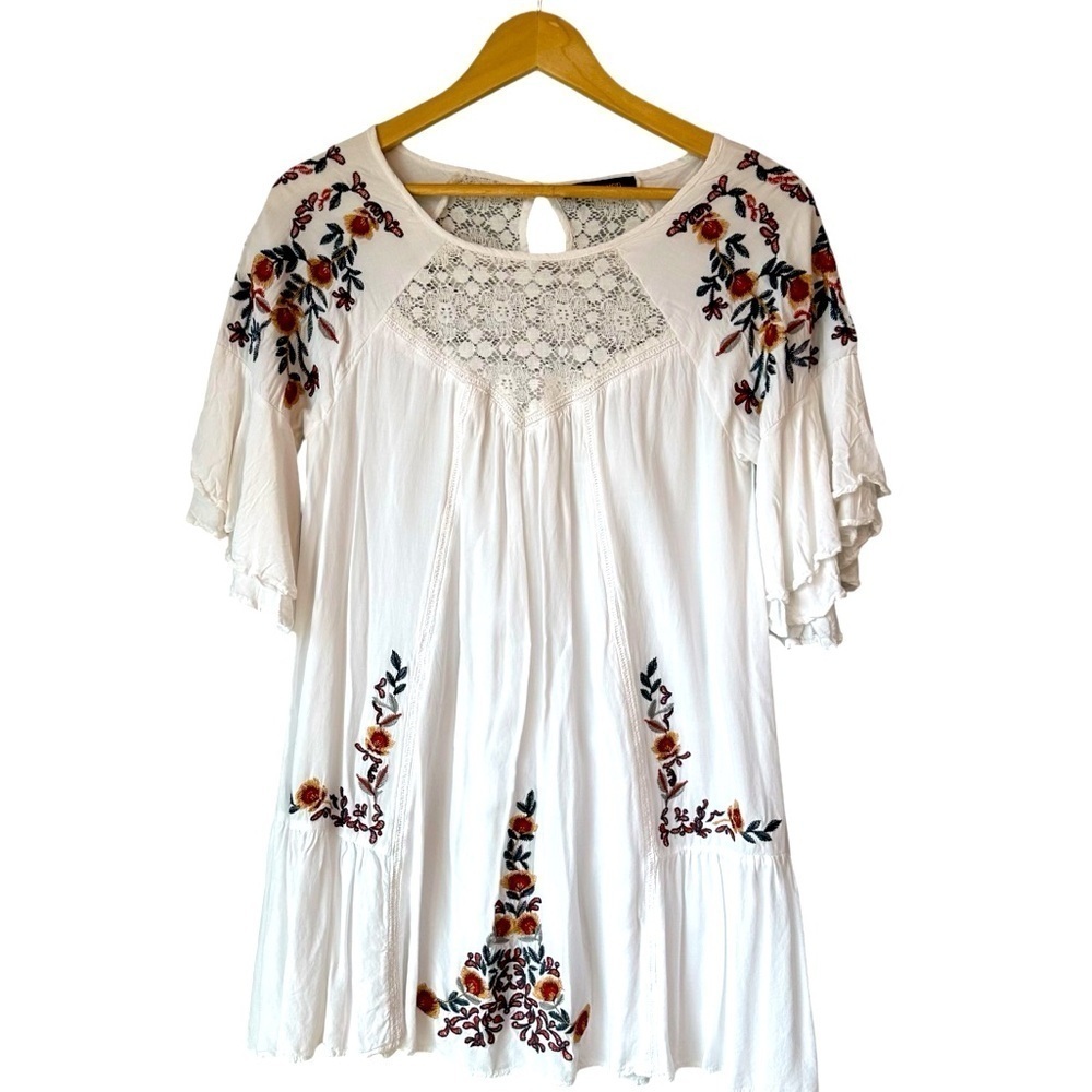 Bluheaven Embroidered White Floral Women's Smocked Baby Doll Dress, Long Top, S
